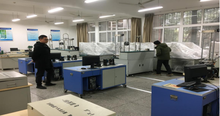 實(shí)驗(yàn)室與資產(chǎn)管理處組織開(kāi)展全校實(shí)驗(yàn)室開(kāi)學(xué)安全綜合檢查